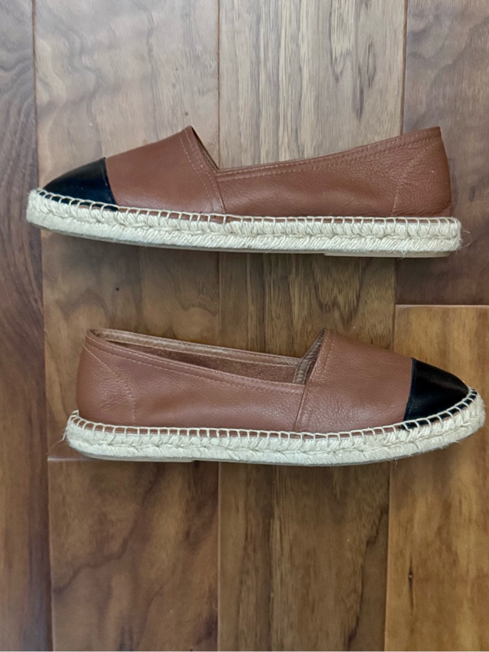 Women’s Saks Fifth Avenue Brown & Black Leather Espadrilles Size 10 - Picture 2 of 5
